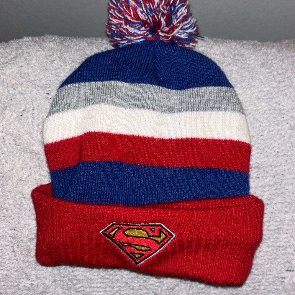 Superman beanie one size fits 100% Acrlic exclusive of decoration